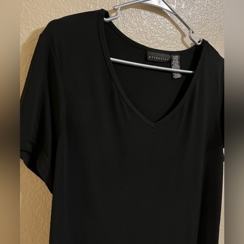 Basic black tshirt - Picture 4 of 5